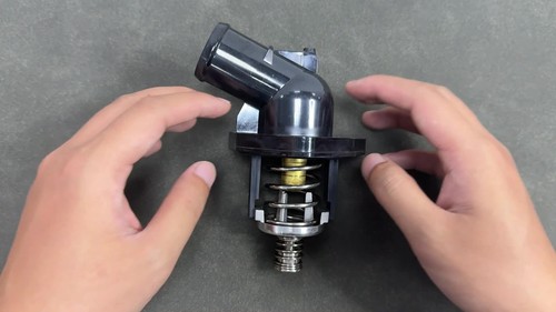 Thermostat de liquide de refroidissement moteur pour Chevrolet Silverado GMC Sierra 1500 2014-2020 12674639 - Vidéo 1 sur 1