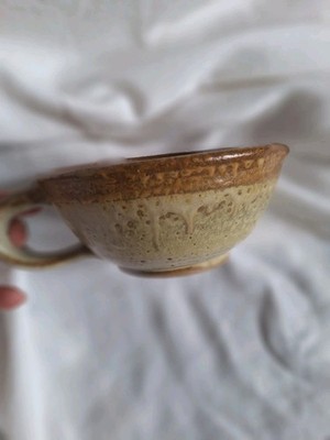 handmade studio pottery ceramic bowl featuring  ear-shaped handle Signed