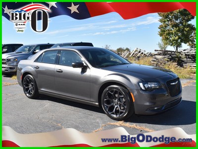 2019 Chrysler 300 Series S 2019 S New 3.6L V6 24V Automatic RWD Sedan Premium