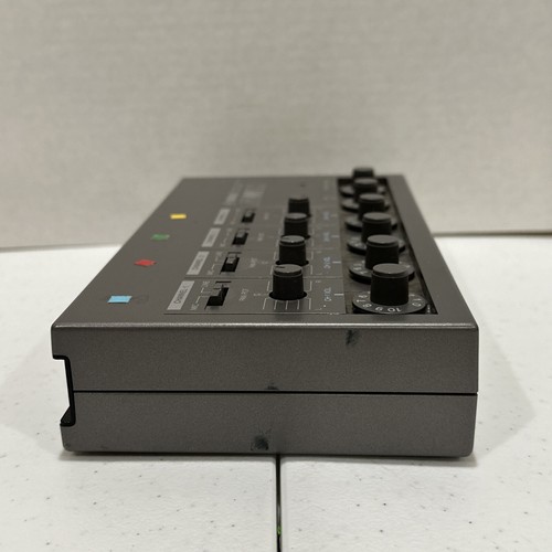 Yamaha MM10 Personal Studio System Portable Mixer Compact Mixing - Picture 5 of 7