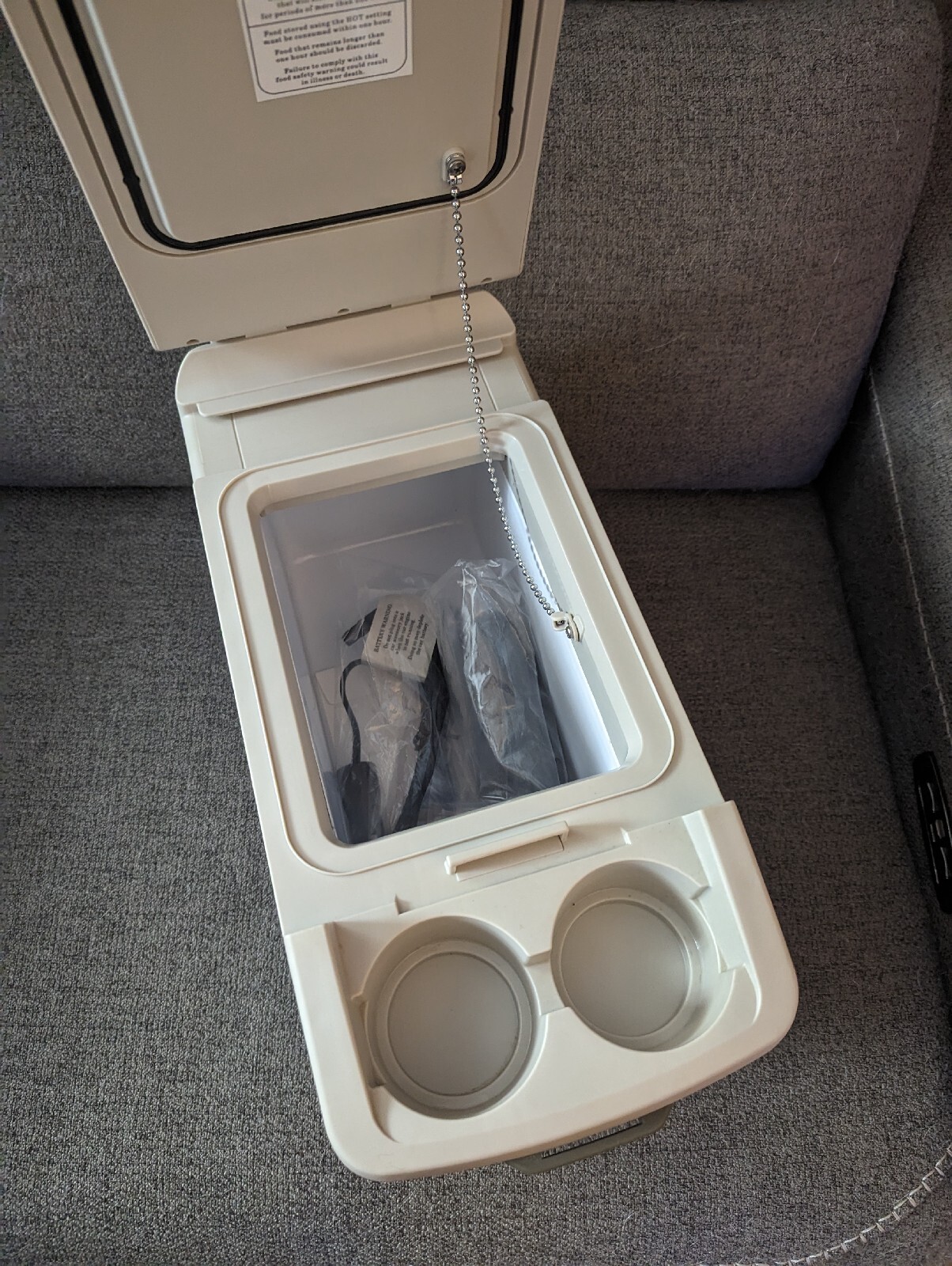 Sharper Image S1551 hot+cool vehicle Center Console Car snack box ...
