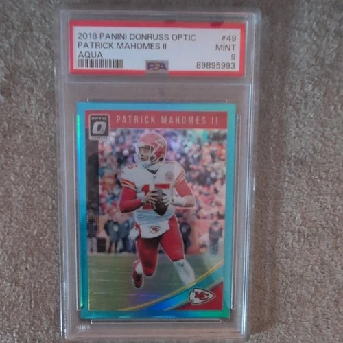 2018 Patrick Mahomes II Panini Donruss Optic Aqua /299 #49 PSA 9
