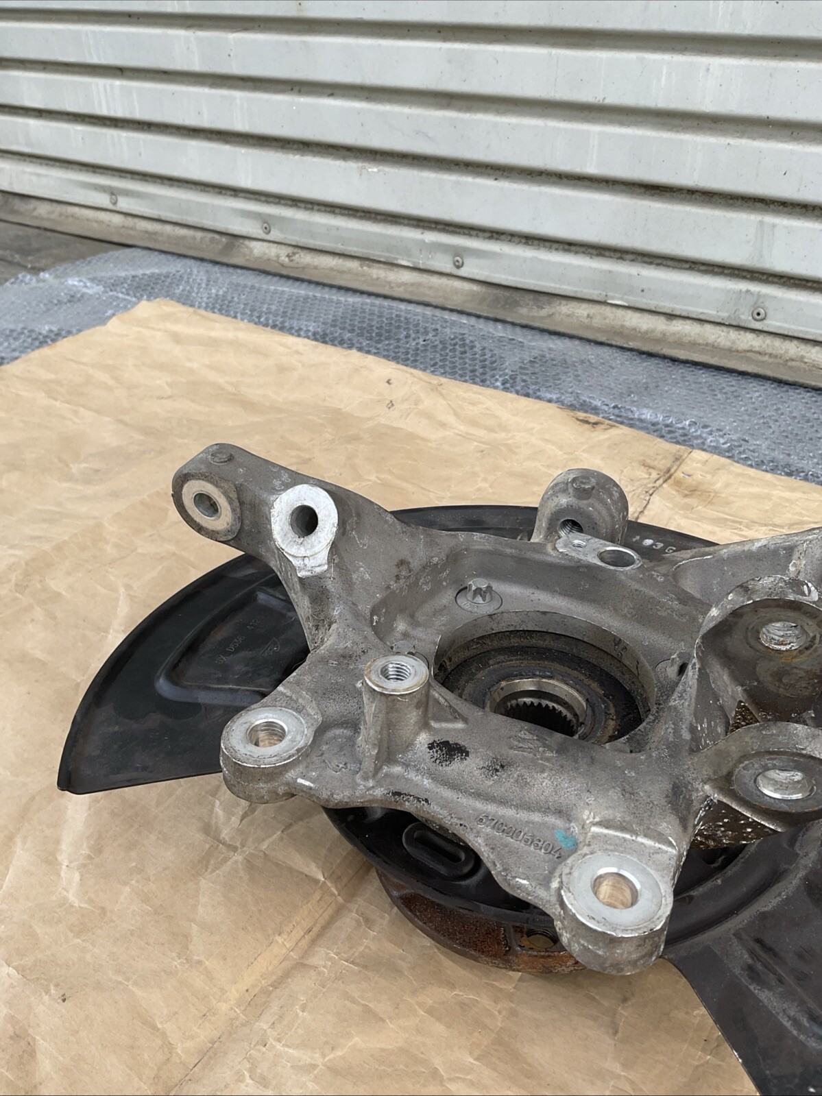 14-19 Maserati Ghibli RWD Rear Left Spindle Knuckle & Wheel Hub Bearing OEM