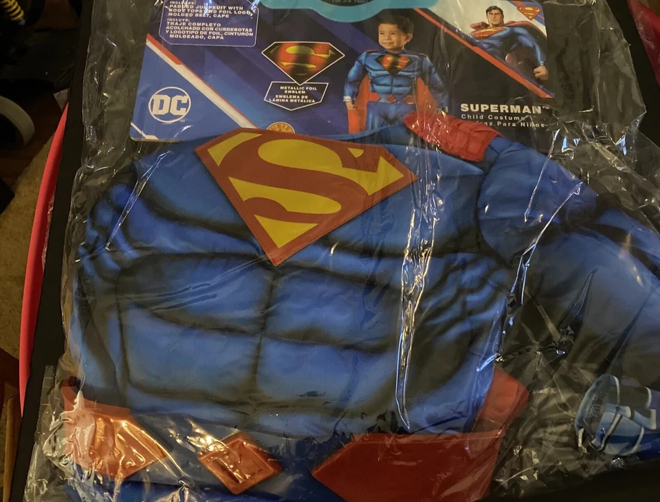 Superman Muscle Jumpsuit & Cape DC Halloween Costume Small (4-6) Foil Logo - Image 2 of 4