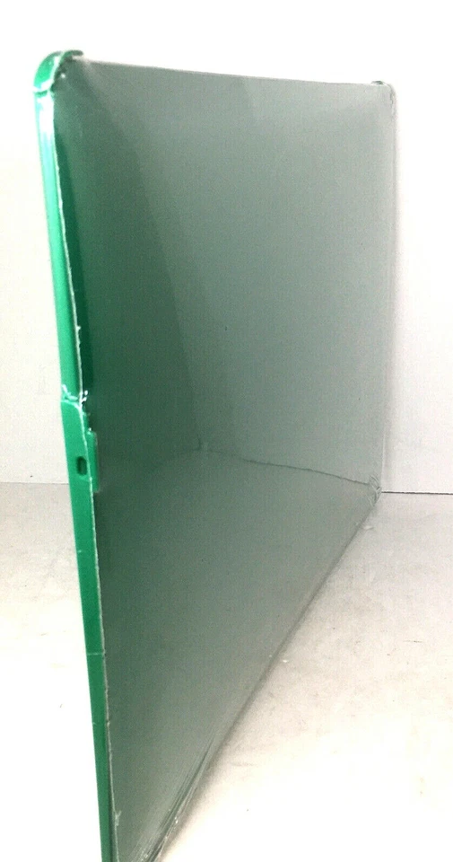 iBenzer Macbook Green Soft Skin Case 13” - Image 4 of 4