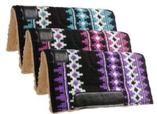 Almohadilla para silla de montar Showman 24" x 24" con parte superior de lana e inferior de lana