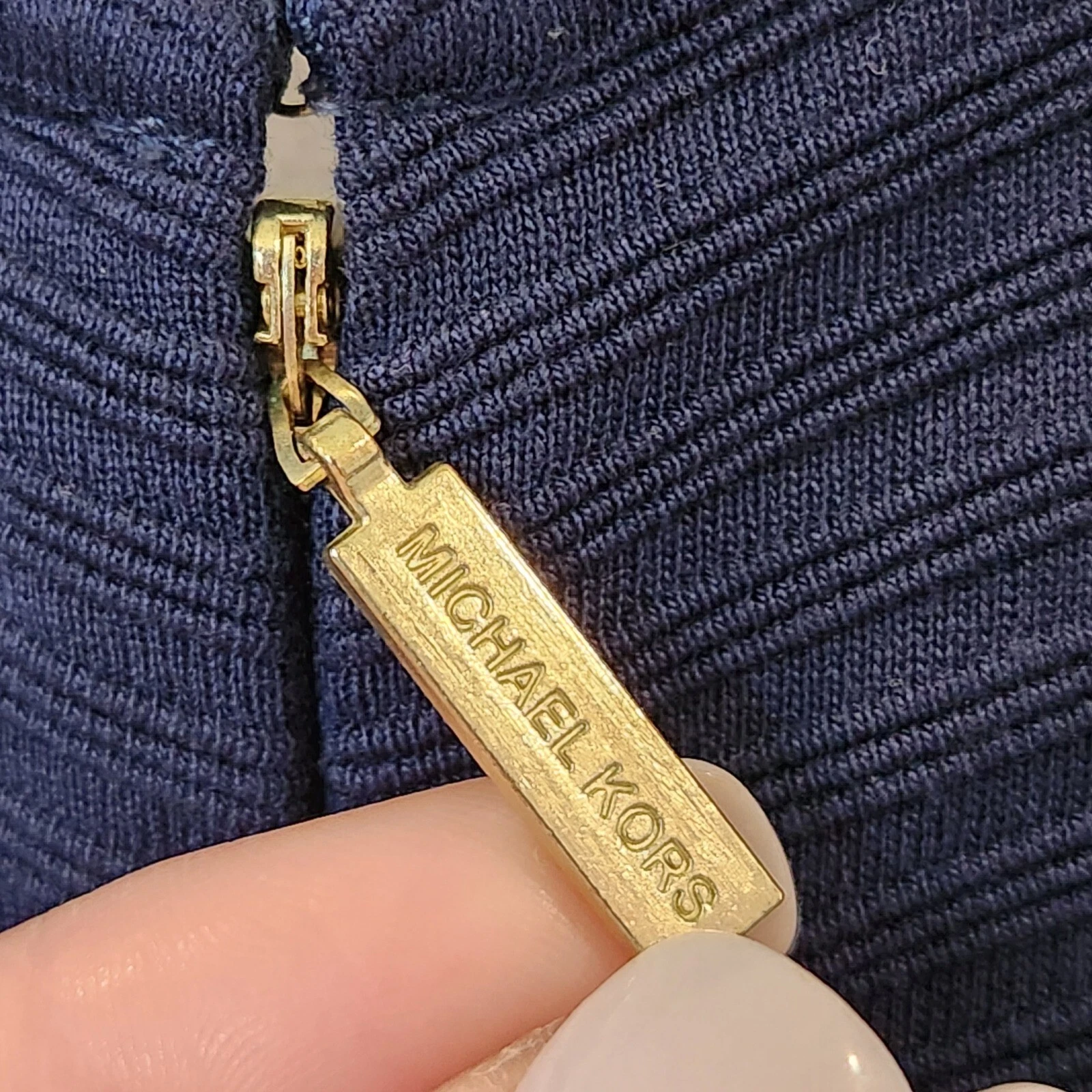 Abito Michael by Michael Kors blu nav orizzontale a costine maglia girocollo qualità