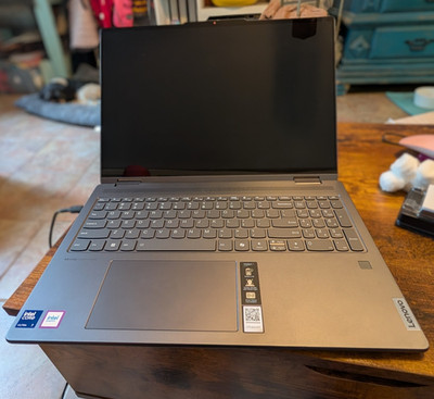 Lenovo Yoga 7i 16'' 2-in-1 Touchscreen Ultra 7 155U 16GB 1TB SSD Win11 Gray