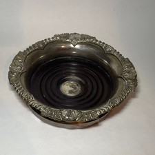 Ancien sous-verre bouteille de vin champagne en argent avec fond bois