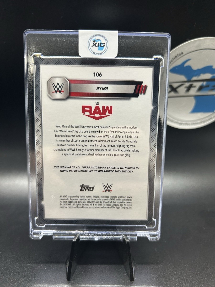 2025 Topps Chrome WWE Jey Uso BASE VARIATION GOLD REFRACTOR AUTO