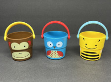 Skip Hop Baby Bath Toy Zoo Stack Pour Buckets Set of 3 Monkey Bee Owl