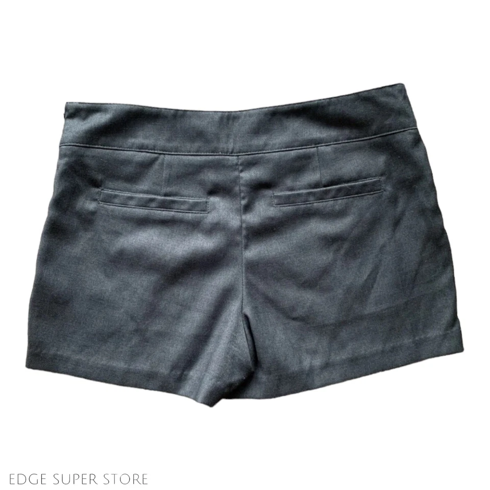 Bermuda chino Forever 21 cinza escuro com zíper elástico mini bolso casual tamanho XSmall - Imagem 2 de 4