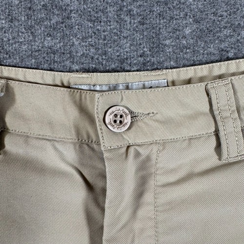 Travis Mathew Golfshorts Herren 32 khaki 10" Performance Stretch flache Vorderseite - Bild 8 von 14