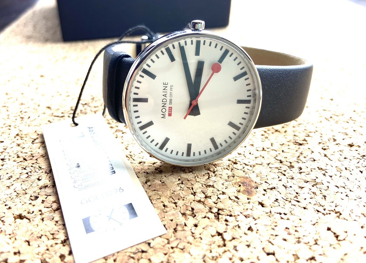 Mondaine Watch Elegant A660 . 30328.11SBB Black Leather Analog  