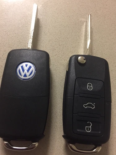 BRAND NEW PAIR VOLKSWAGEN KEYLESS ENTRY REMOTE FOB BLADE OEM  HLO 1K0 959 753 H image 2