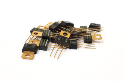 50 Pieces | MPSU57 (iECG189) PNP New Original MOTOROLA - Foto 9