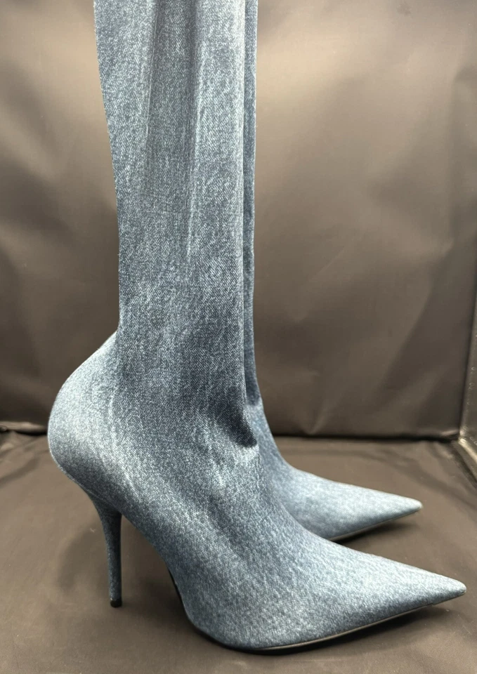 Talla 36.5 - Botas BALENCIAGA Denim Estampado Spandex Cuchillo Sobre la Rodilla Nuevas con Etiquetas Foto 3 de 4