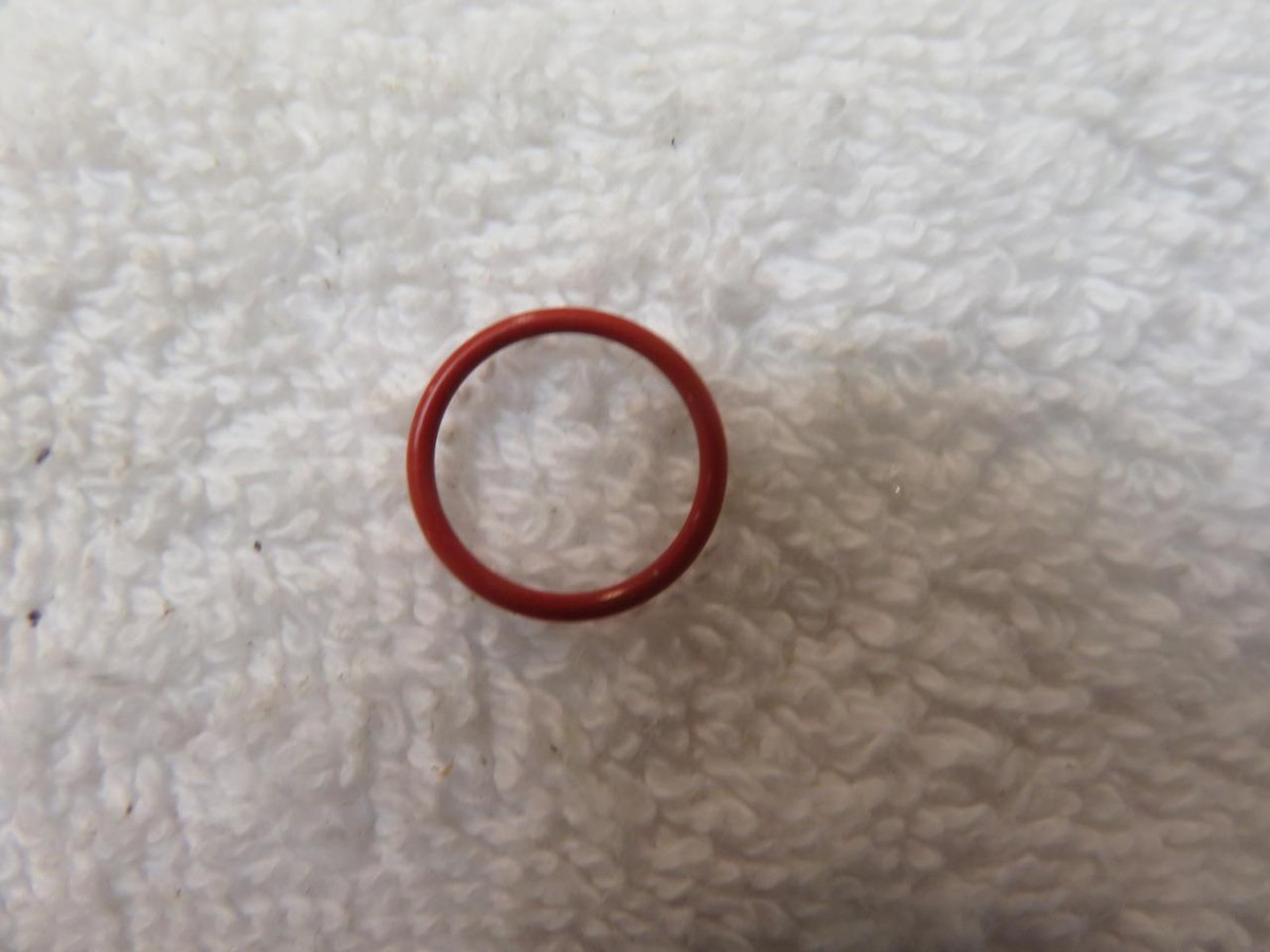 NOS KAWASAKI ZX-9R VN700 KLR250 KLF300 ZL1000 O-RING 12MM # 92055