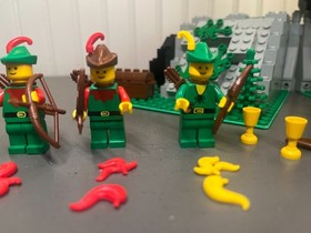 Lego - Forestmen - Camouflaged Outpost #6066 With Box Tray Instructions COMPLETE