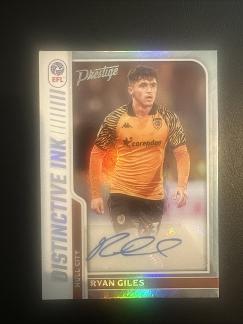 Panini Prestige EFL 25/26 Hull City Ryan Giles Auto