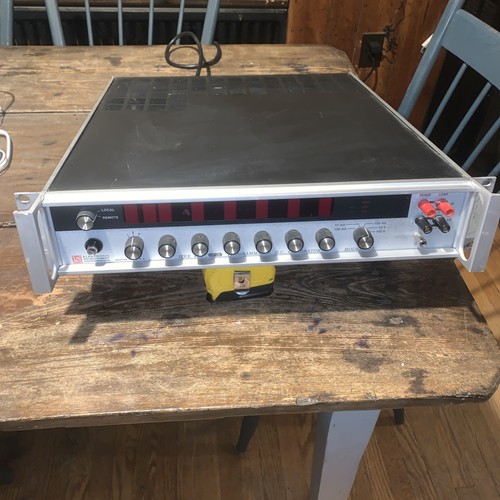 Electronic Development Corporation Programmable DC Calibrator Model 522