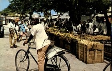 African Market Dar Es Salaam Tanzania vintage postcard m993