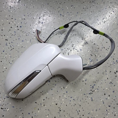 2021-2023 Toyota Mirai Passenger Side View Mirror White OEM (87910-62140-A2)