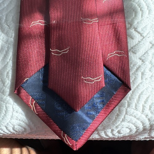Porsche Vintage Necktie Tie 100% Silk Extremely Rare brand new Unused W brochure - Picture 4 of 8