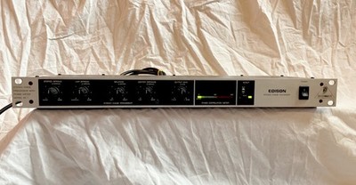 BEHRINGER EDISON EX1 Stereo Image Processor mit Phasenmeter, 19 Zoll / 1 HE