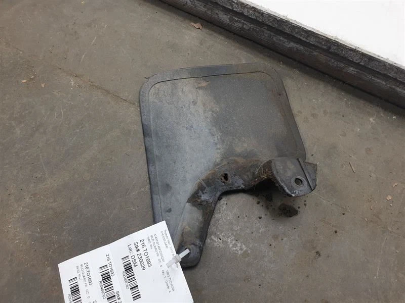 Toyota Pickup 1993 cabina regular tracción trasera lado del pasajero guardabarros  Foto 2 de 4