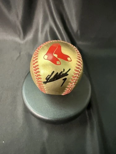 2025 Under Wraps MASATAKA YOSHIDA Signed GOLD Baseball Red Sox / Fan & MLB COA