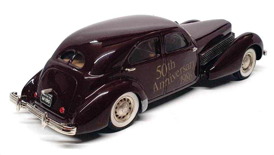 Minimarque 43 1/43 Scale US10A - 1936 Cord Winchester 50th Anniversary - Maroon - Image 2 of 4
