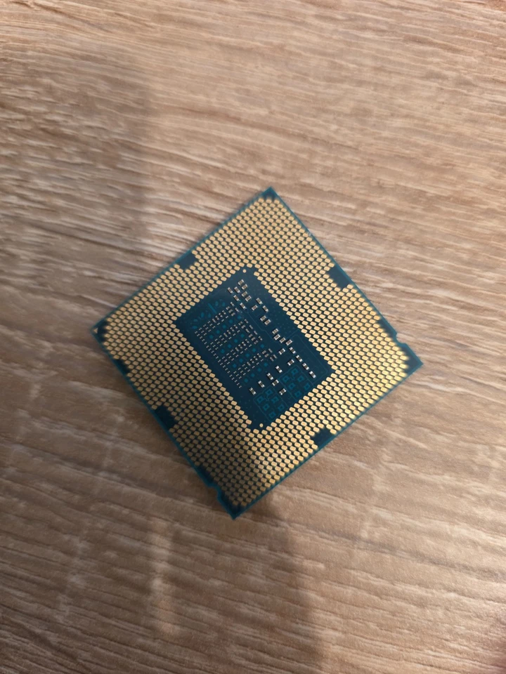 CPU INTEL Core i5-4590 3.3 GHz 4 coeurs Socket LGA 1150 SR1Qj - Photo 2/2