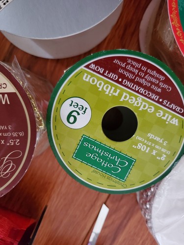 Lot Of 17 Christmas Decoration Wrapping Ribbon, Mixed Craft Gifts - Picture 19 of 22