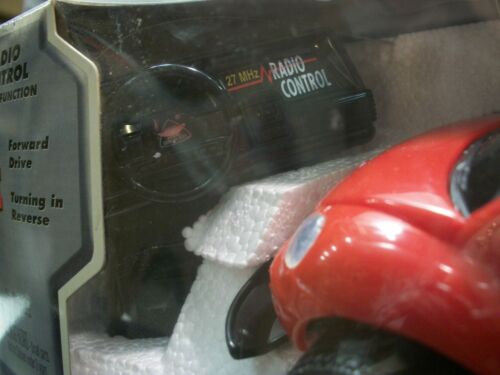 New Bright Radio Control Volkswagen New Beetle 1:24 - Picture 8 of 8