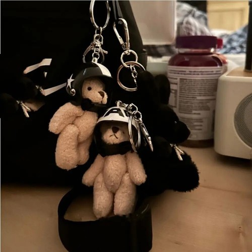 Cute Super Bear Keychain Car Keys Holder Backpack Beautiful Decoration Men women - Picture 6 of 17