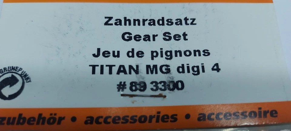 MULTIPLEX TITAN MG digi 4 89 3300 - Imagen 3 de 3