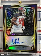 2019 PANINI OBSIDIAN DEVIN WHITE ROOKIE, #RA-DWH, AUTO, ELECT ETCH YELLOW #07/25