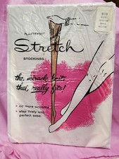 VINTAGE SEAMLESS MIRCLE KNIT STRETCH SHEER NYLON GARTER HOSIERY STOCKINGS 8-9