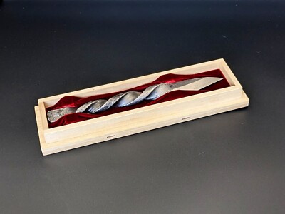 Ryukyu Blade Spiral Small Knife Japan Tamahagane Steel Katana Handmade Box