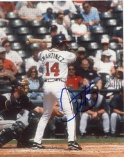 DAVE  MARTINEZ  ATLANTA  BRAVES  #14  SIGNED   AUTOGRAPHED  8X10  PHOTO W/COA