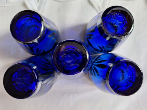 Vintage Cobalt Blue Glass Decanter and Stopper With Silver Overlay & 5 Glasses - Picture 3 of 16