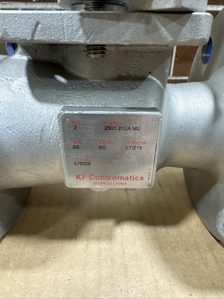 KF Contromatics 2" Brida 2501 212A M2 Válvula de Bola Bola SS Vástago SS ST/275 CWP Foto 2 de 4