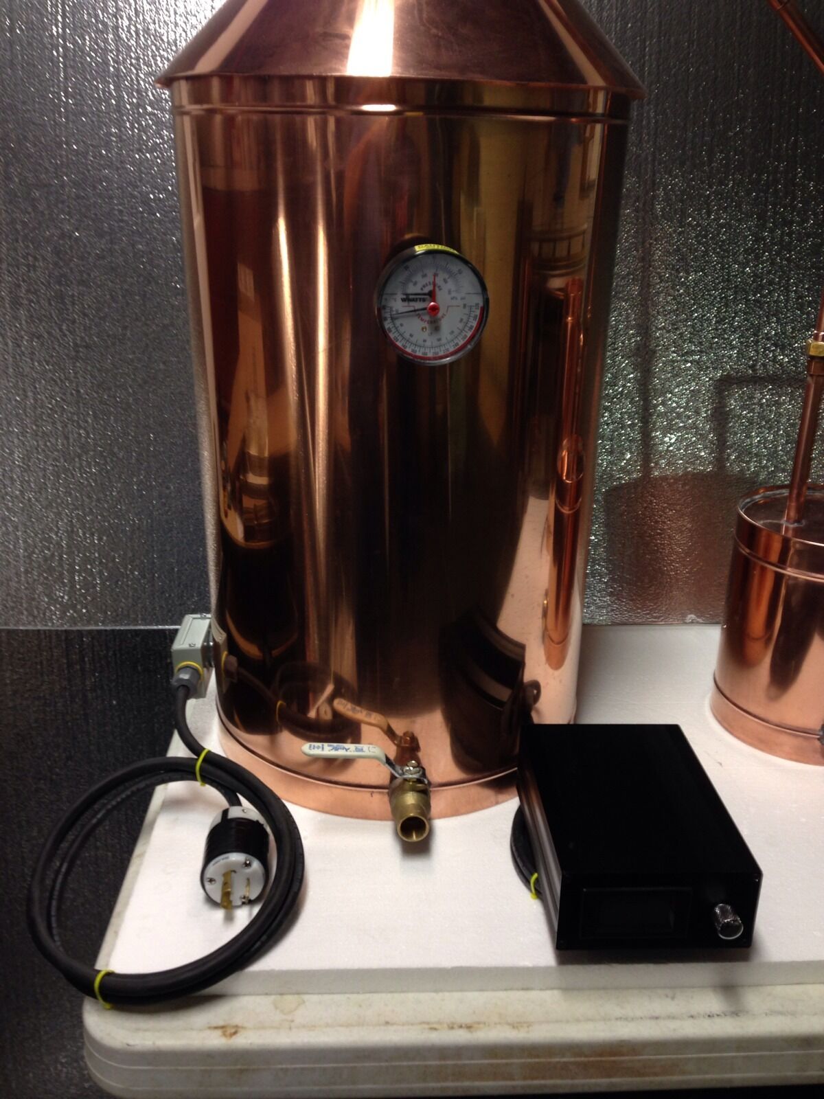 StillZ 20 Gallon Electric Moonshine Still Copper Still 20 oz.Copper 220 Volt