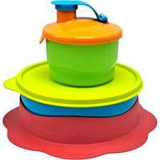 Tupperware Divided Baby Formula or Snack Container  2 Cup Anti Skid Bowl w/Lid