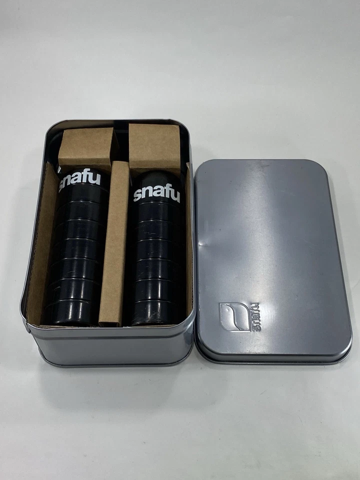 Juego de clavijas hexagonales Snafu 1999 para BMX par de acero caja de metal original Mid School negro GT DK Foto 2 de 4