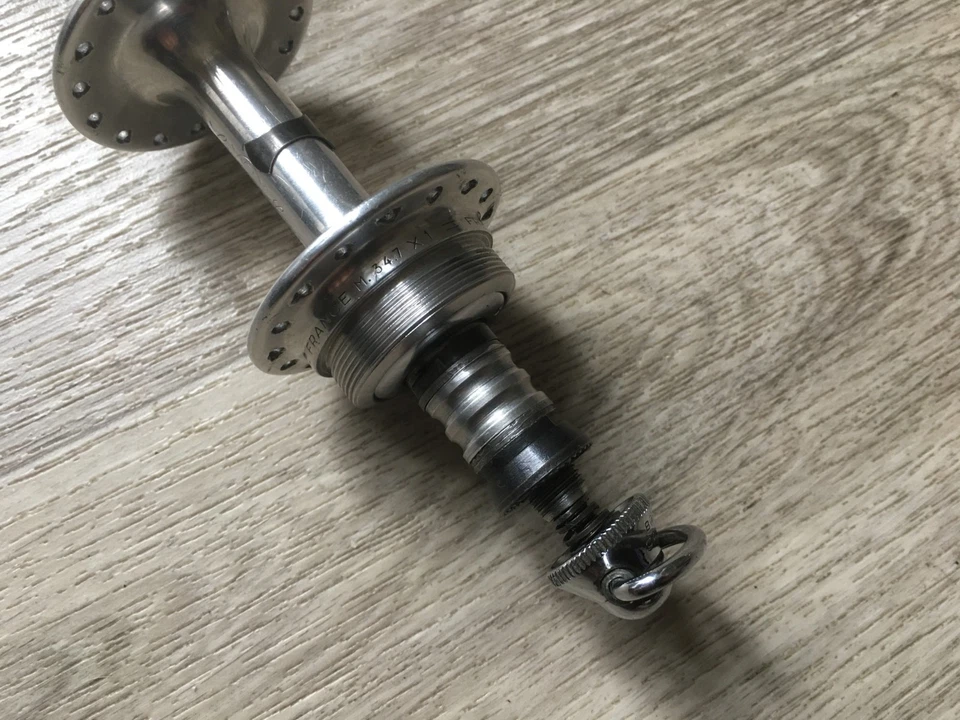 velo course ancien vintage , moyeux campagnolo record ( 32.trous ) - Photo 4/4