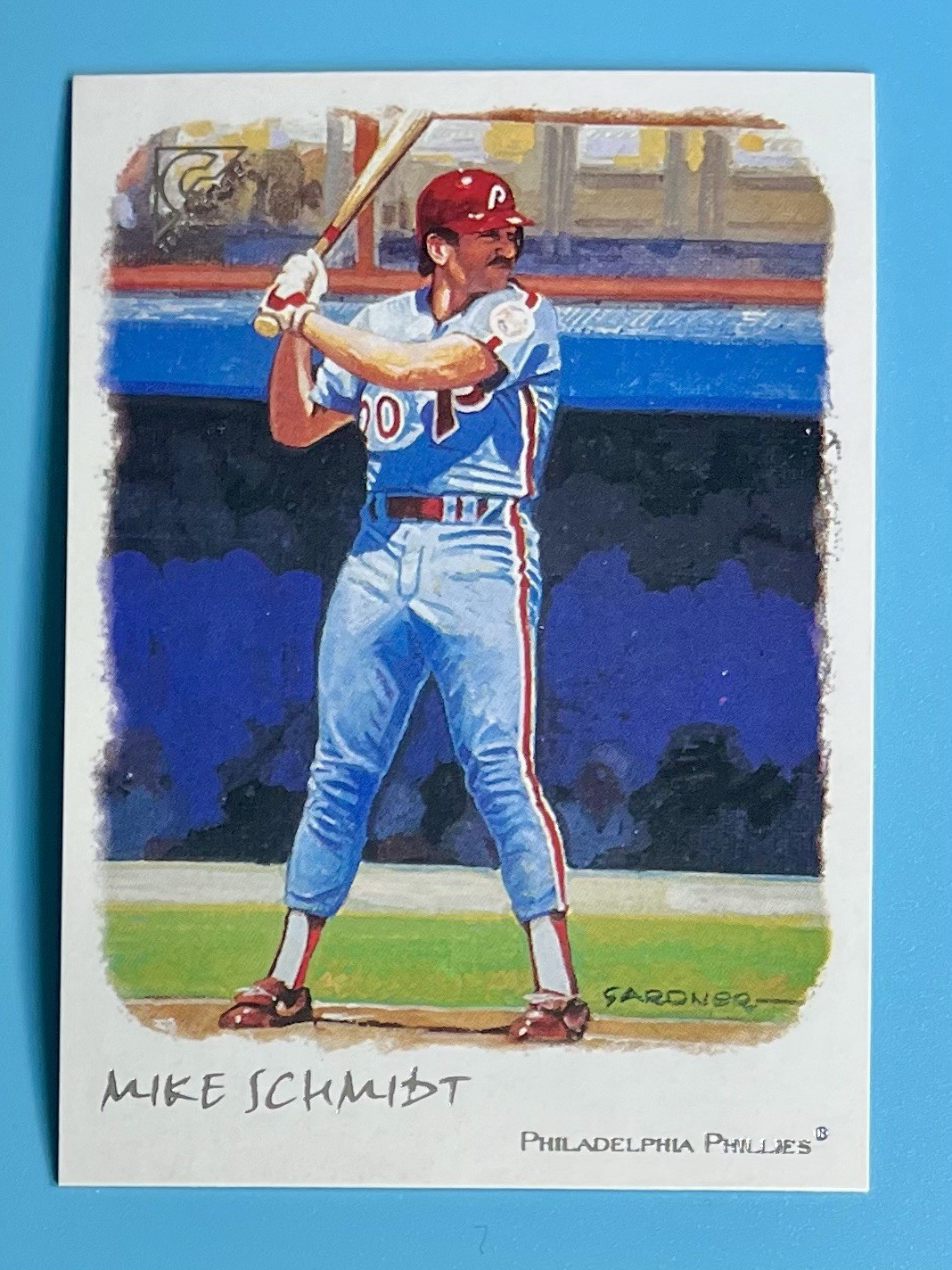 Mike Schmidt #196 (Baseball Cards 2002 Topps Gallery) — is it worth grading?