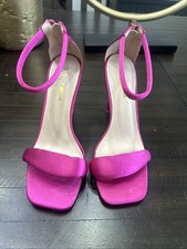 Fashion Nova Fuschia Pink Chunky Heels Ankle Strap Sandals Women’s Size 9 Shoes