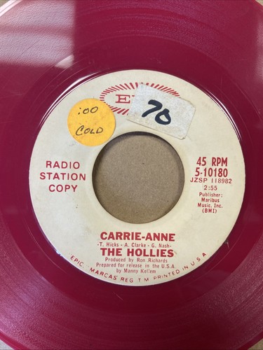 The Hollie's Carrie-Anne | The Tremeloes Silence Is Golden pink vinyl